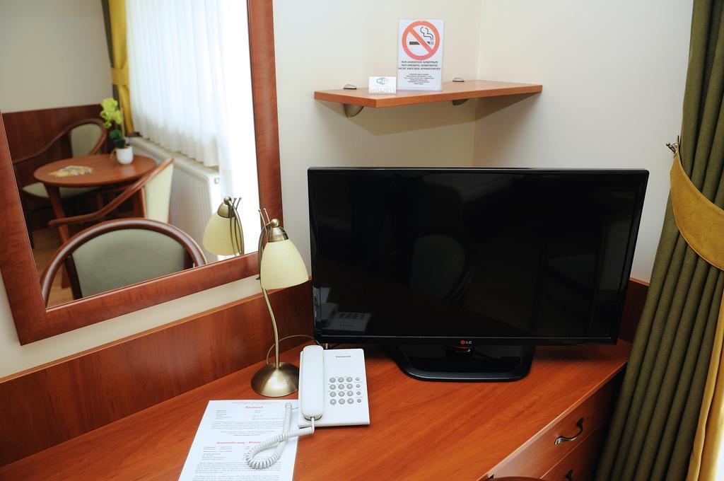 Apartman Bella Hotel Siófok Pokój zdjęcie