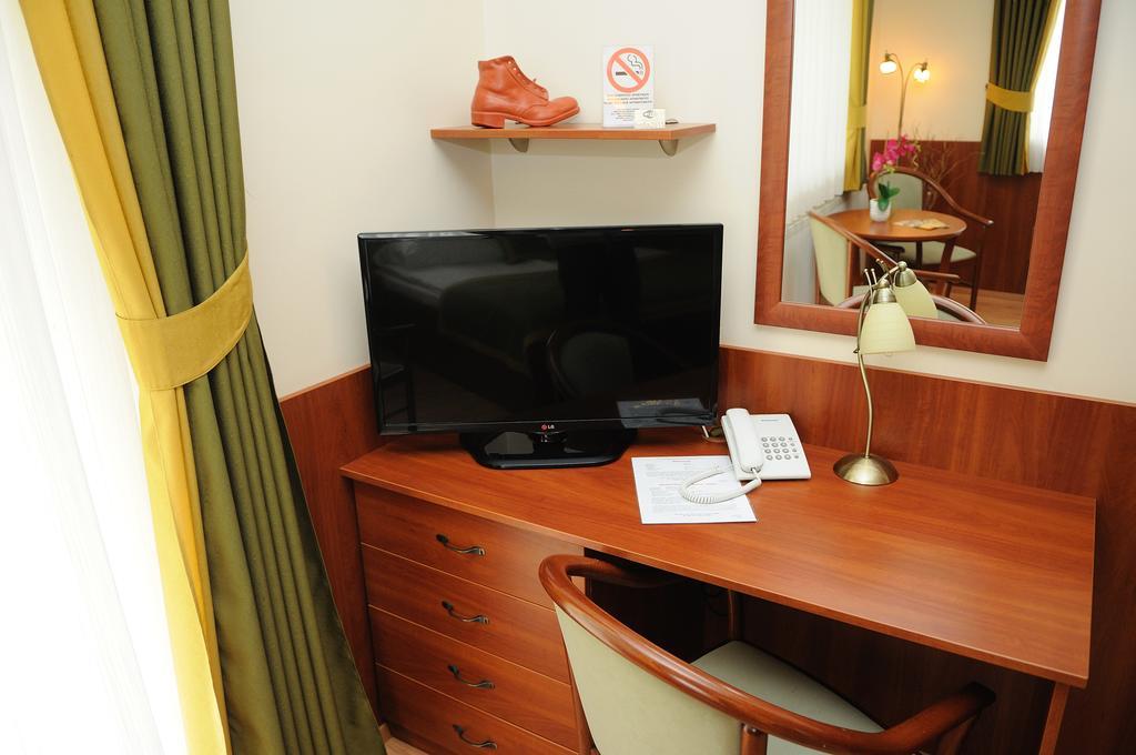 Apartman Bella Hotel Siófok Pokój zdjęcie