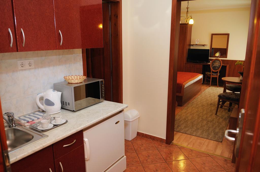 Apartman Bella Hotel Siófok Pokój zdjęcie