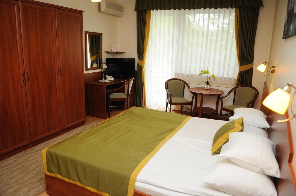 Apartman Bella Hotel Siófok Pokój zdjęcie